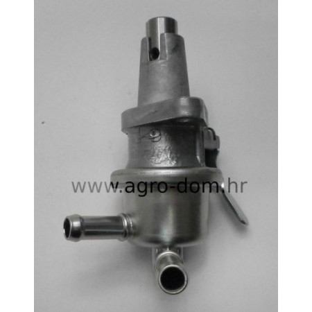 Pumpa goriva Kubota V2203 M